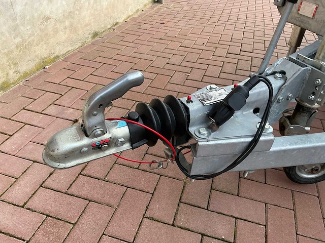 Eduard 3 hottub aanhanger - afbeelding 1 van  11