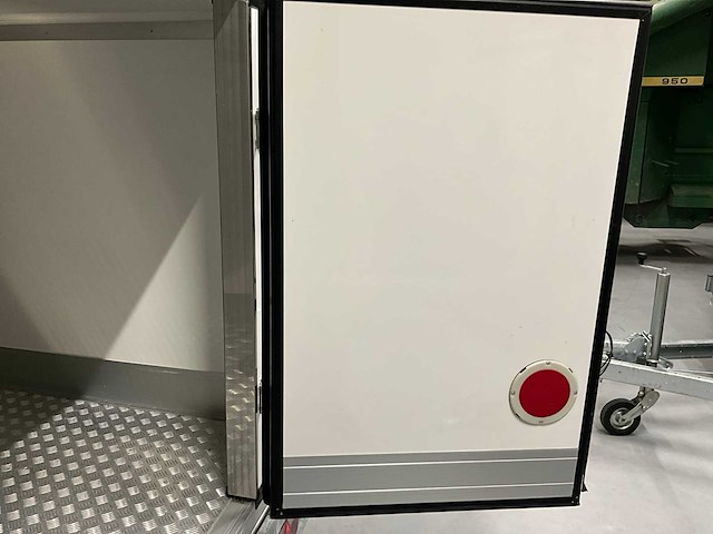 Eduard 4 aanhangwagen met keyfrost koelvries opbouw - afbeelding 16 van  18