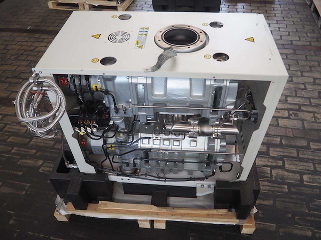 Edwards - ixh3045h - semiconductor vacuüm pomp - afbeelding 7 van  13