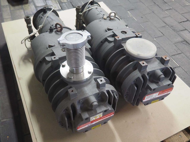 Edwards - qmb500f - vacuum booster pomp (2x) - afbeelding 4 van  7