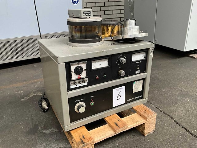 Edwards sputter installatie s 150 a - afbeelding 2 van  5