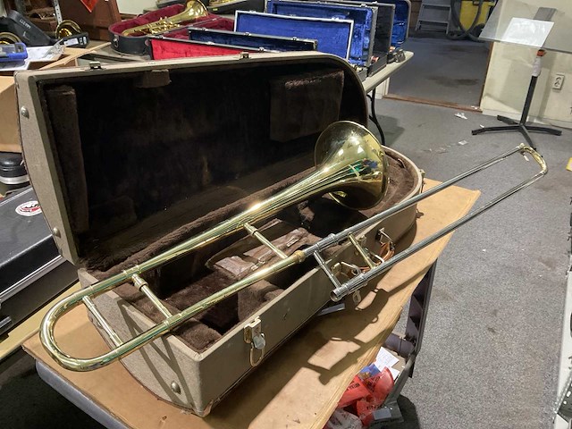 Edwards trombone - afbeelding 1 van  10