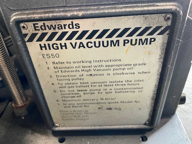 Edwards vacuümpomp - afbeelding 5 van  5
