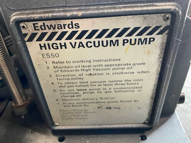 Edwards vacuümpomp - afbeelding 5 van  5