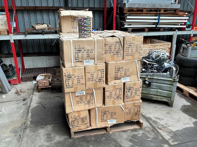 Ee ac220 dc4v oplaadbare zaklamp (1000x) - afbeelding 1 van  6