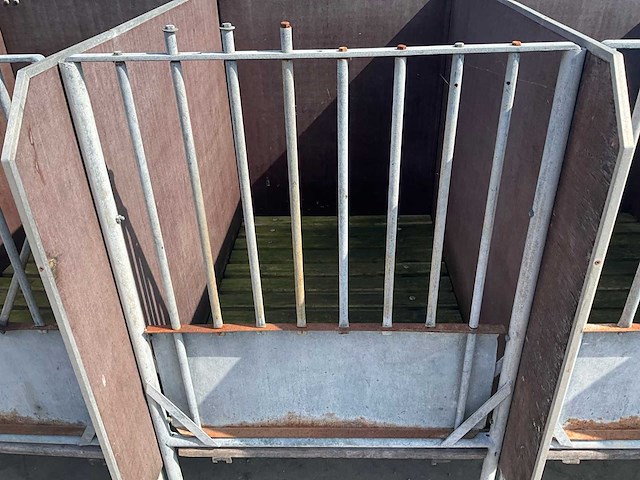 Eenlingbox voor 4 kalveren - afbeelding 4 van  15