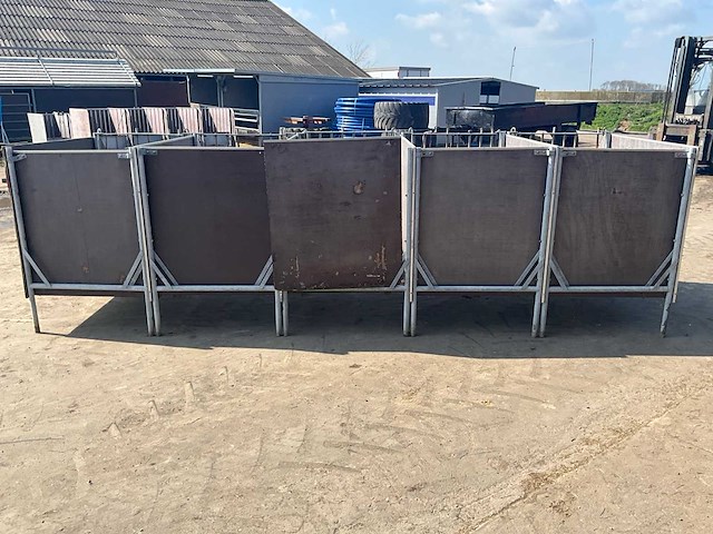 Eenlingbox voor 5 kalveren - afbeelding 13 van  17