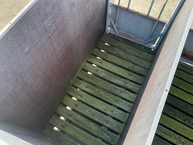 Eenlingbox voor 6 kalveren - afbeelding 10 van  18