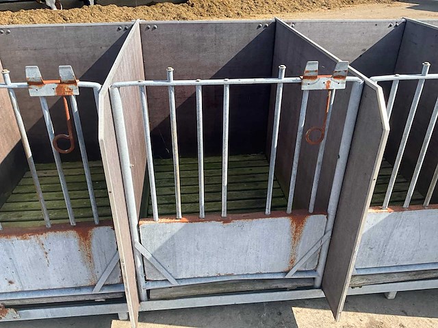 Eenlingbox voor 6 kalveren - afbeelding 17 van  18
