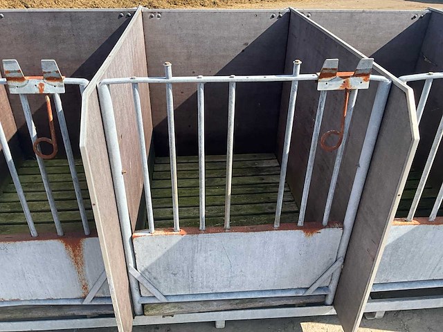 Eenlingbox voor 6 kalveren - afbeelding 18 van  18
