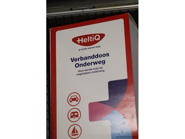 Eerstehulp- en persoonlijke beschermingsmiddelen set in koffer - afbeelding 3 van  6