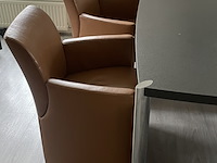 Eetkamer tafel met 4x stoel, o.a. leolux - afbeelding 3 van  8