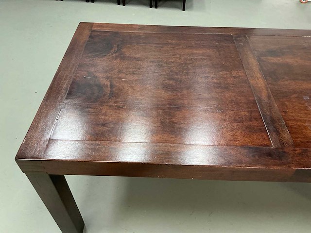Eetkamertafel 190x100x77,5 cm en stoelen 54x44x100 cm (7x) - afbeelding 3 van  12