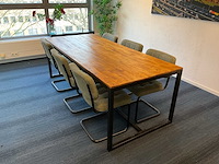 Eetkamertafel 220x95x57 cm en zes eetkamerstoelen - afbeelding 4 van  7