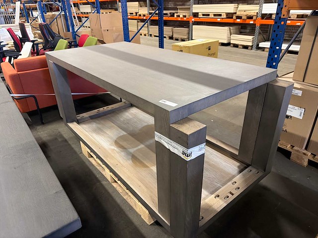 Eetkamertafel (2x) - afbeelding 1 van  4