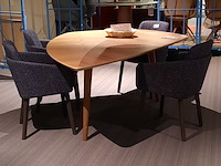 Eetkamertafel castelijn, rp, boombladvorm - afbeelding 1 van  9