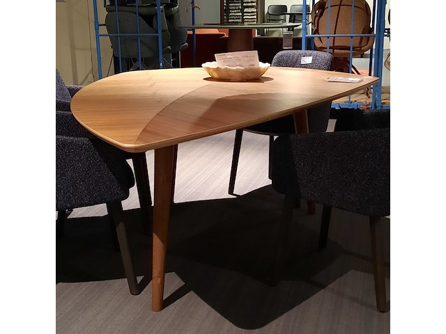 Eetkamertafel castelijn, rp, boombladvorm - afbeelding 2 van  9
