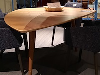 Eetkamertafel castelijn, rp, boombladvorm - afbeelding 2 van  9