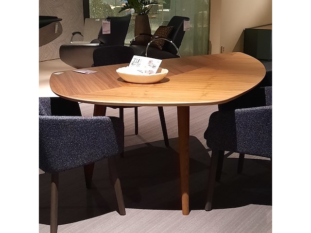 Eetkamertafel castelijn, rp, boombladvorm - afbeelding 5 van  9