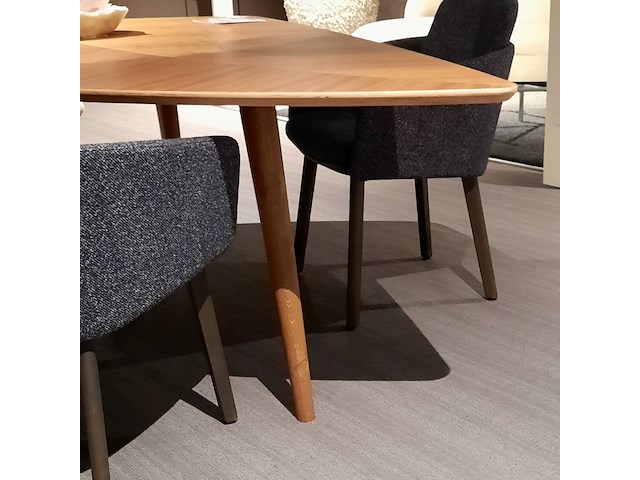 Eetkamertafel castelijn, rp, boombladvorm - afbeelding 7 van  9