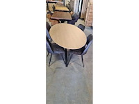 Eetkamertafel eiken eco ovaal verjongd 180x100x75cm spinpoot excl stoelen - afbeelding 1 van  4