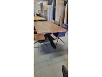 Eetkamertafel, eiken recht 200x100x78 donker bruin, metaal spinpoot excl stoelen - afbeelding 3 van  4