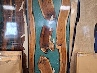 Eetkamertafel epoxy - afbeelding 1 van  3