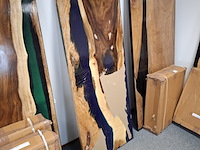 Eetkamertafel, epoxy - afbeelding 2 van  3