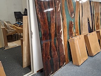 Eetkamertafel, epoxy - afbeelding 2 van  3