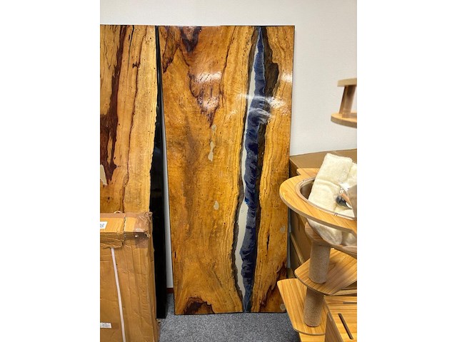 Eetkamertafel, expoxy - afbeelding 2 van  3