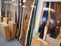 Eetkamertafel, expoxy - afbeelding 2 van  3