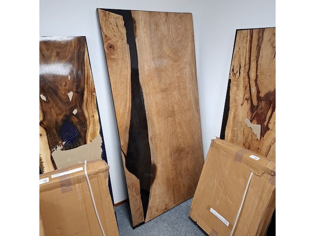 Eetkamertafel, expoxy - afbeelding 1 van  3