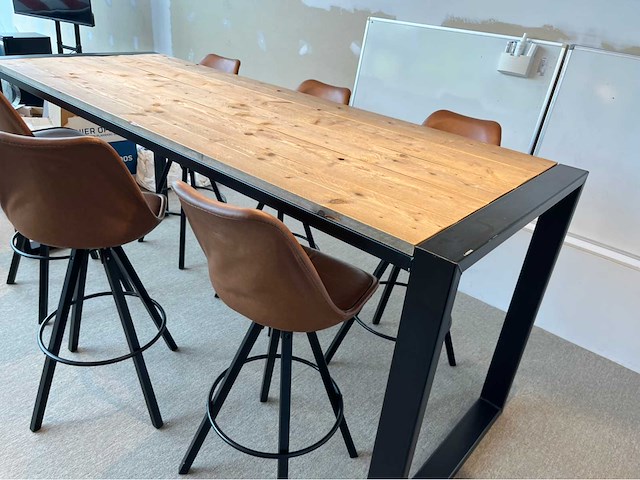 Eetkamertafel hoog model met 6 stoelen - afbeelding 2 van  4