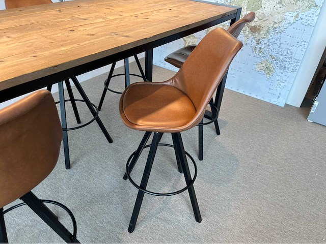 Eetkamertafel hoog model met 6 stoelen - afbeelding 3 van  4