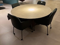 Eetkamertafel leolux, conka, rond - afbeelding 1 van  4