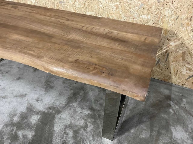 Eetkamertafel ludi - afbeelding 2 van  6