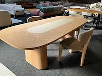 Eetkamertafel met 3 stoelen