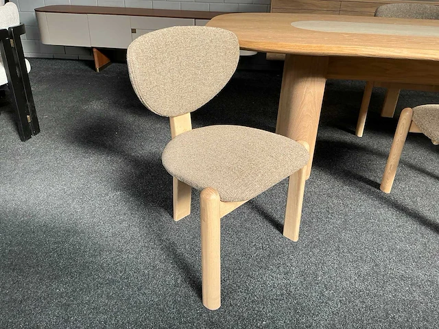 Eetkamertafel met 3 stoelen - afbeelding 6 van  8