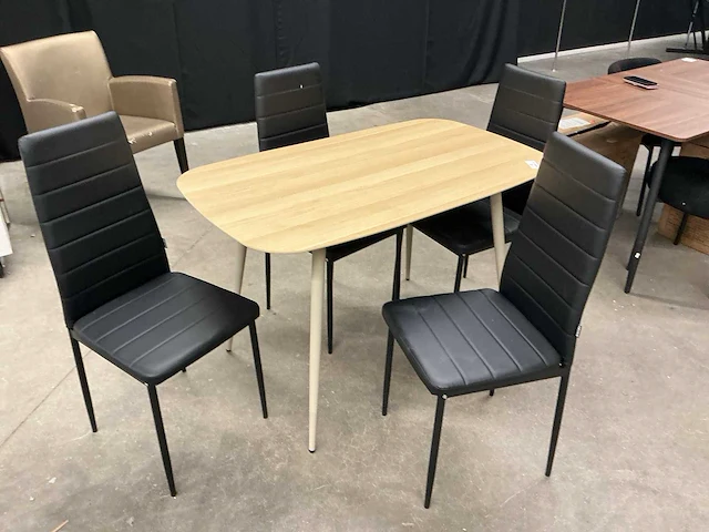 Eetkamertafel met 4 stoelen - afbeelding 3 van  4