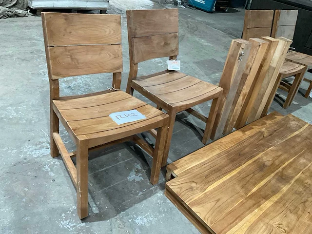 Eetkamertafel met 4 stoelen - afbeelding 5 van  8