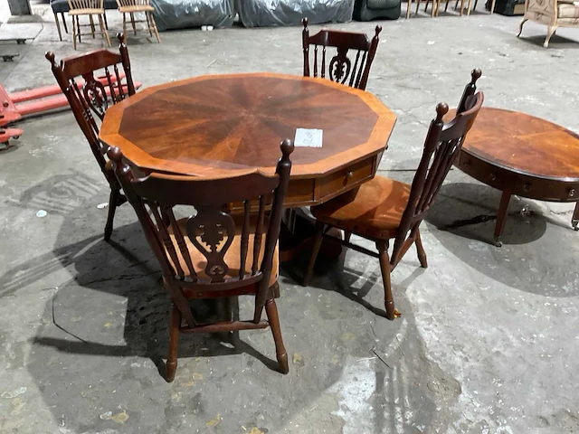 Eetkamertafel met 4 stoelen - afbeelding 9 van  10