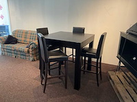 Eetkamertafel met 4 zitkrukken - afbeelding 1 van  4