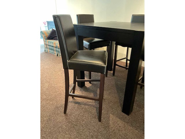 Eetkamertafel met 4 zitkrukken - afbeelding 4 van  4