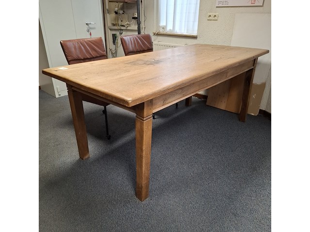 Eetkamertafel met 4x verrijdbare eetkamerstoel - afbeelding 2 van  9