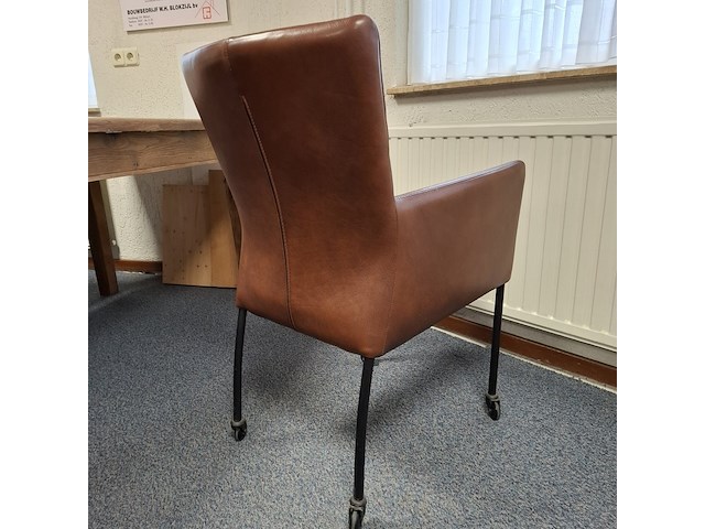 Eetkamertafel met 4x verrijdbare eetkamerstoel - afbeelding 9 van  9