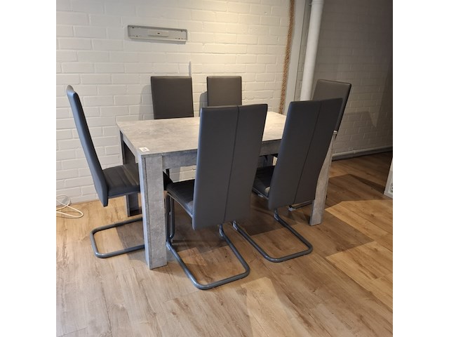 Eetkamertafel met 6x stoel - afbeelding 1 van  7