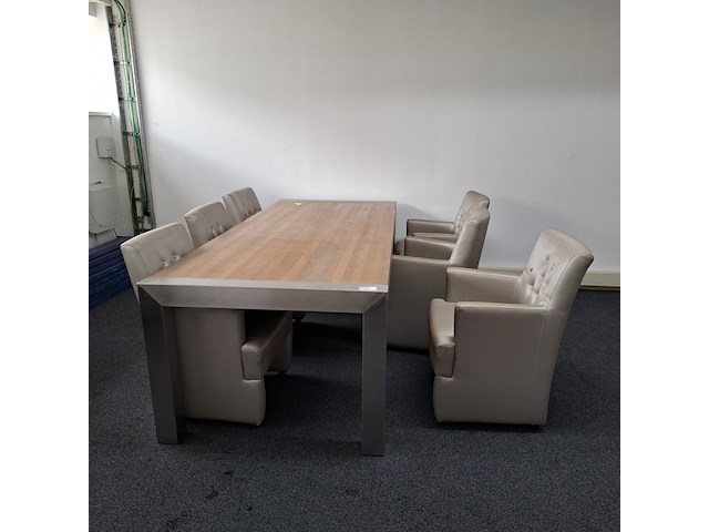 Eetkamertafel met 6x verrijdbare fauteuil - afbeelding 4 van  11
