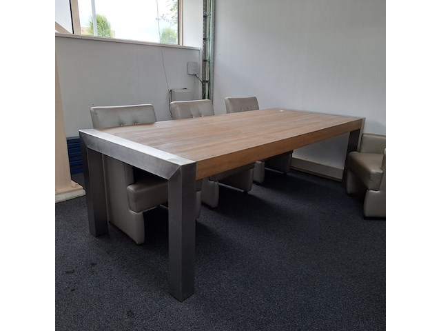 Eetkamertafel met 6x verrijdbare fauteuil - afbeelding 5 van  11