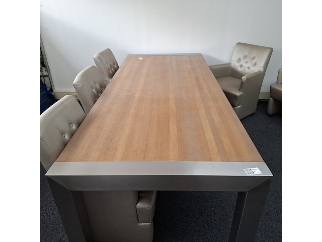 Eetkamertafel met 6x verrijdbare fauteuil - afbeelding 8 van  11
