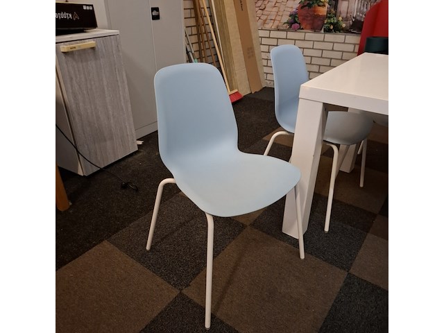 Eetkamertafel met 7x stoel - afbeelding 5 van  6